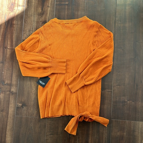 NWT Side Tie Sweater - Picture 9 of 9